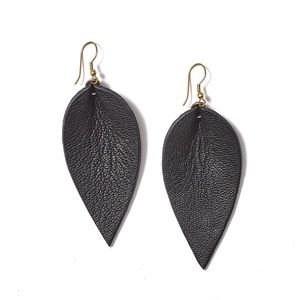 Raven + Lily Zia Leather Leaf Earrings (black)